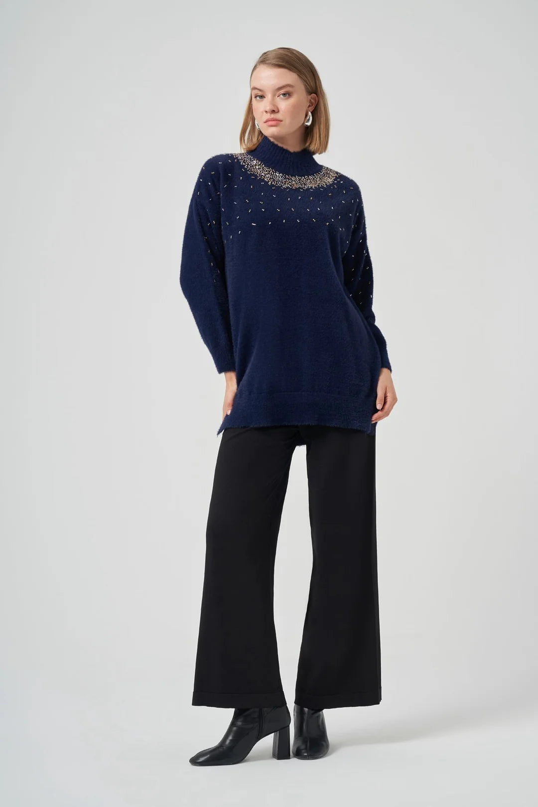 Nuss 7003 Taş Detaylı Angora Kazak