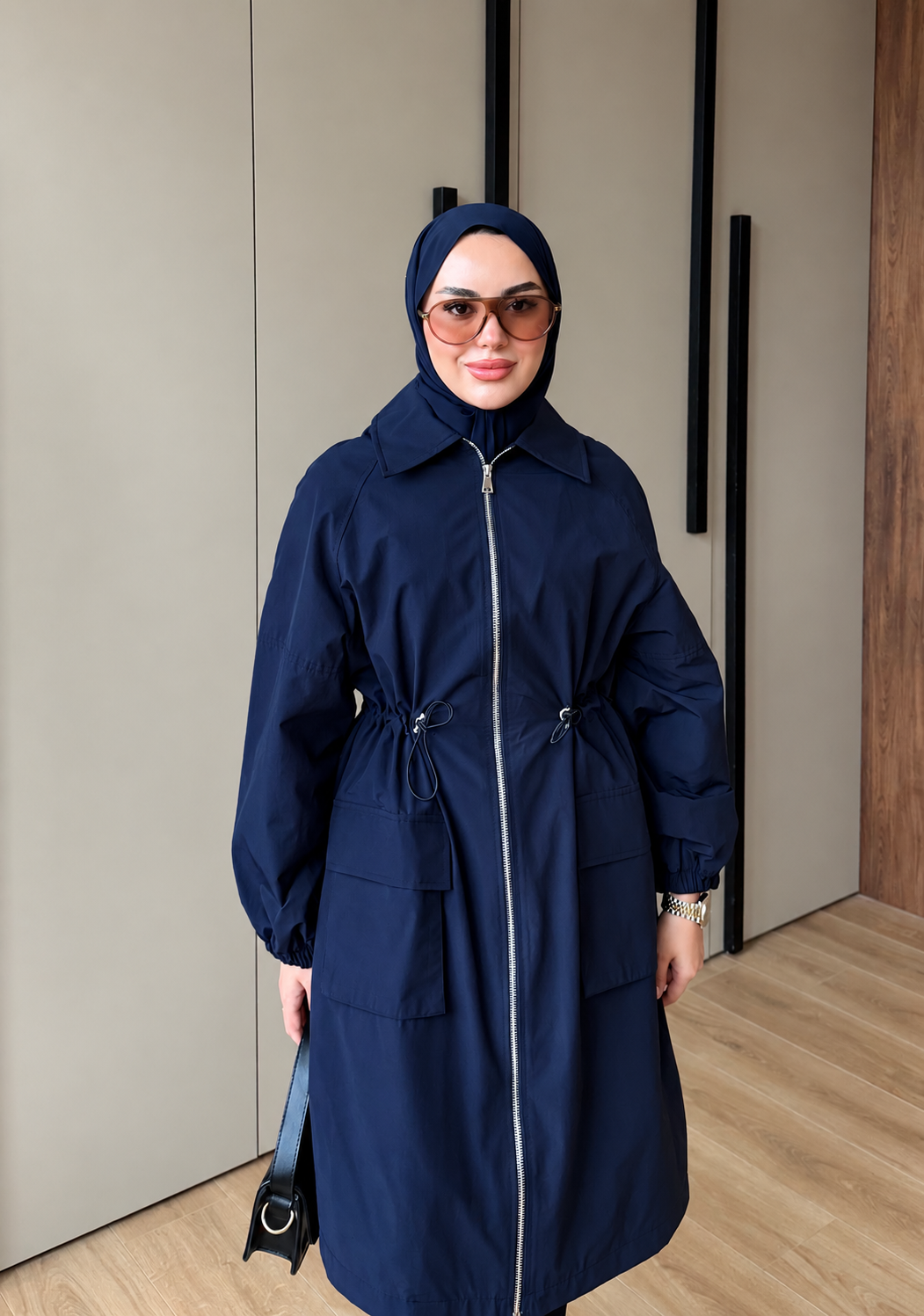 Büzgü Detaylı Torba Cepli Kap