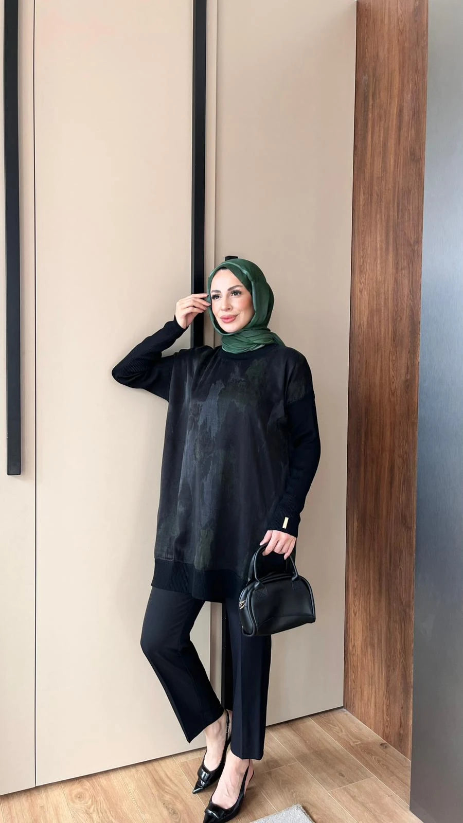 Triko Kollu Desenli Tunik