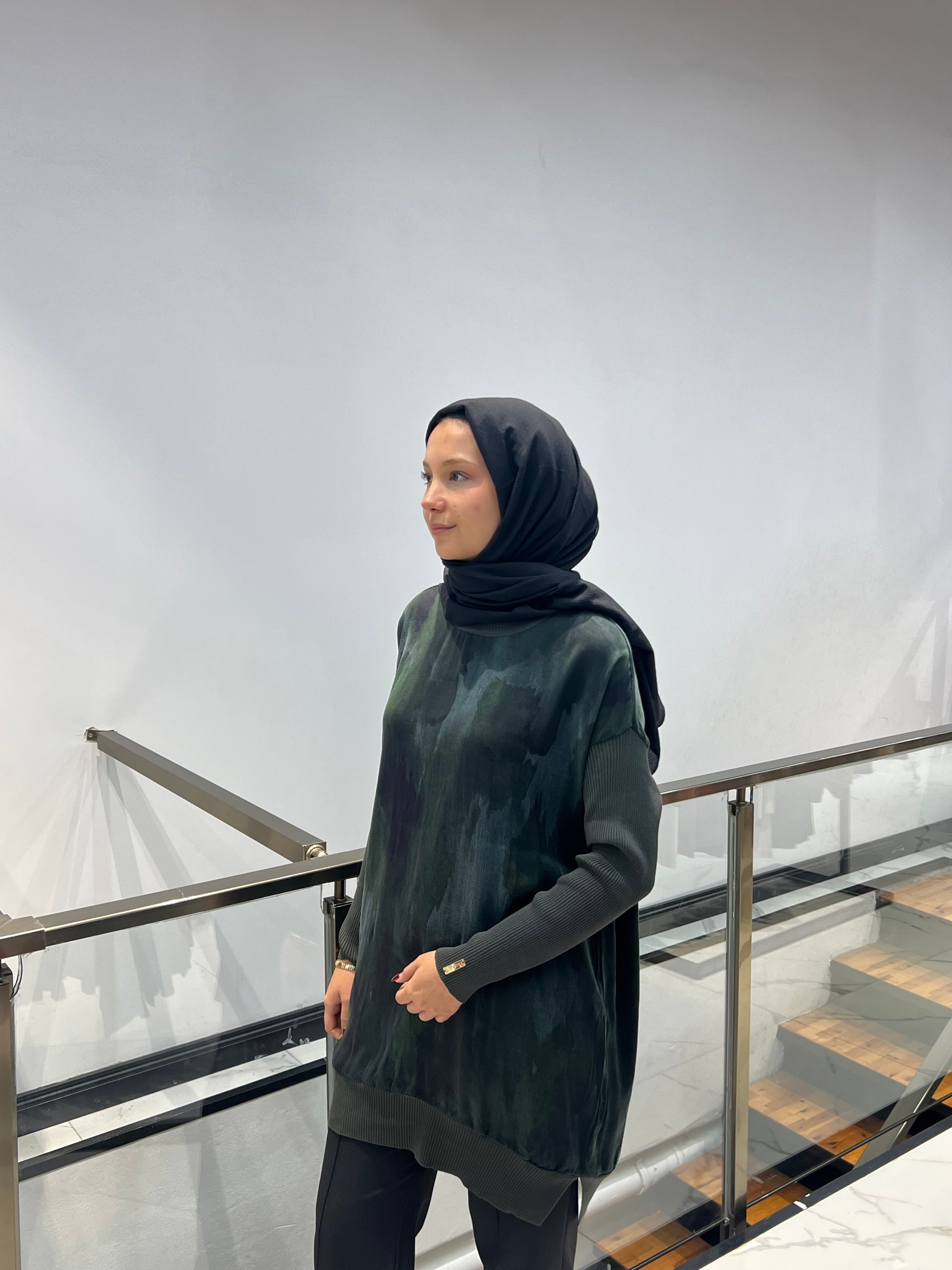 Triko Kollu Desenli Tunik