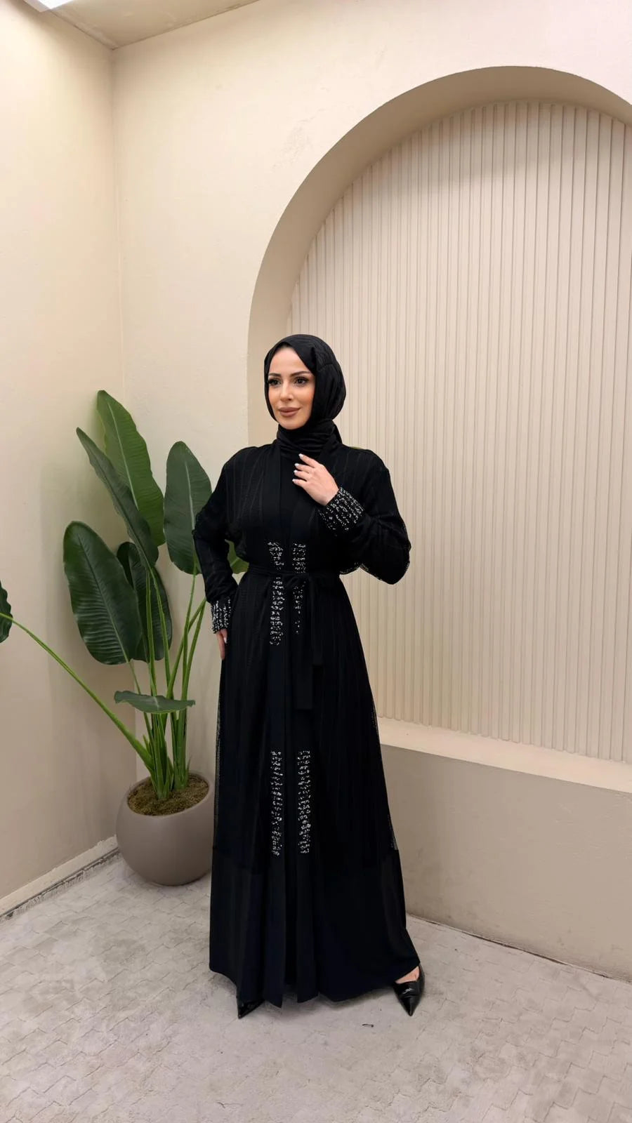 Şerit Taşlı Abaya