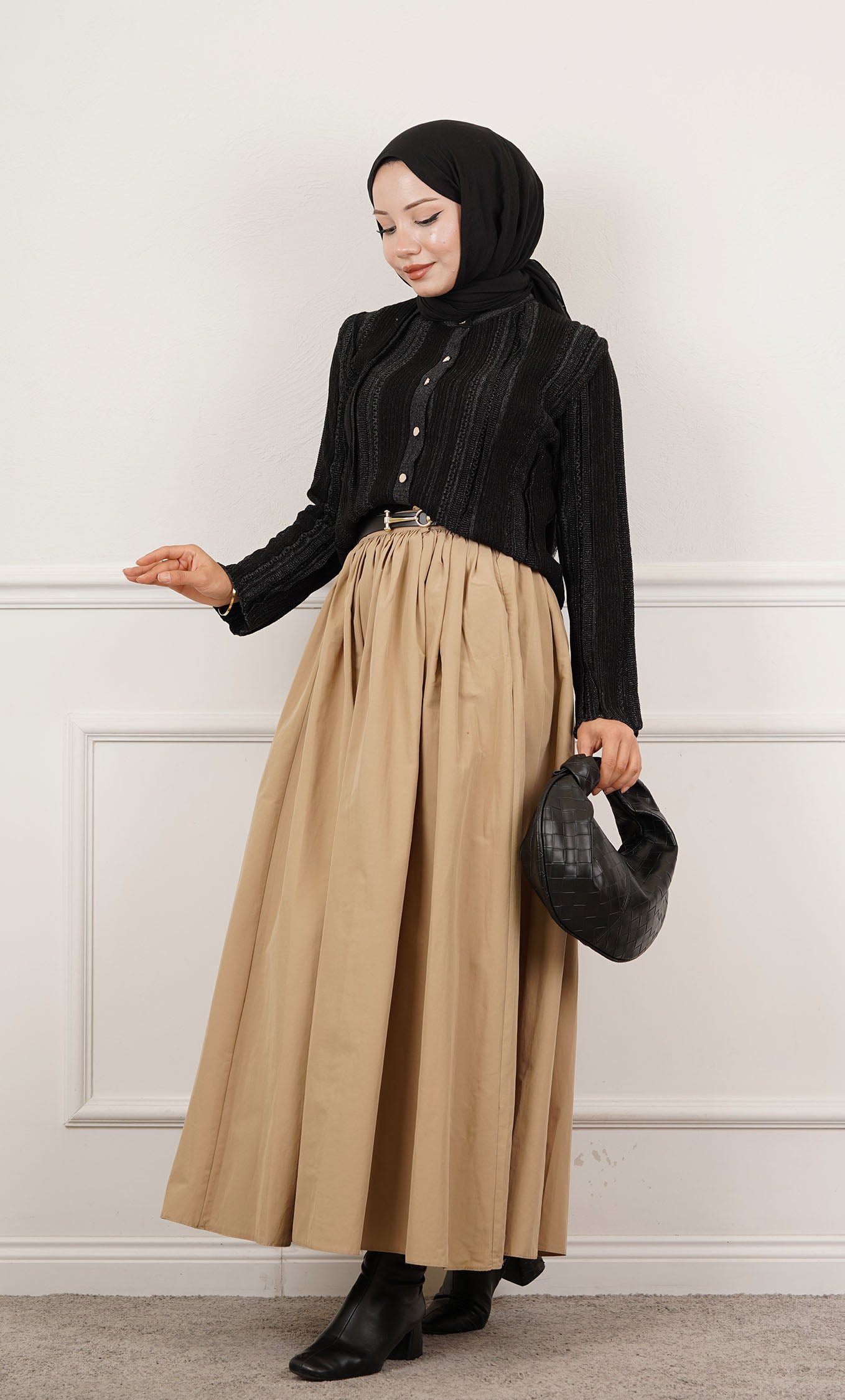 Simli Etek Üstü Hırka