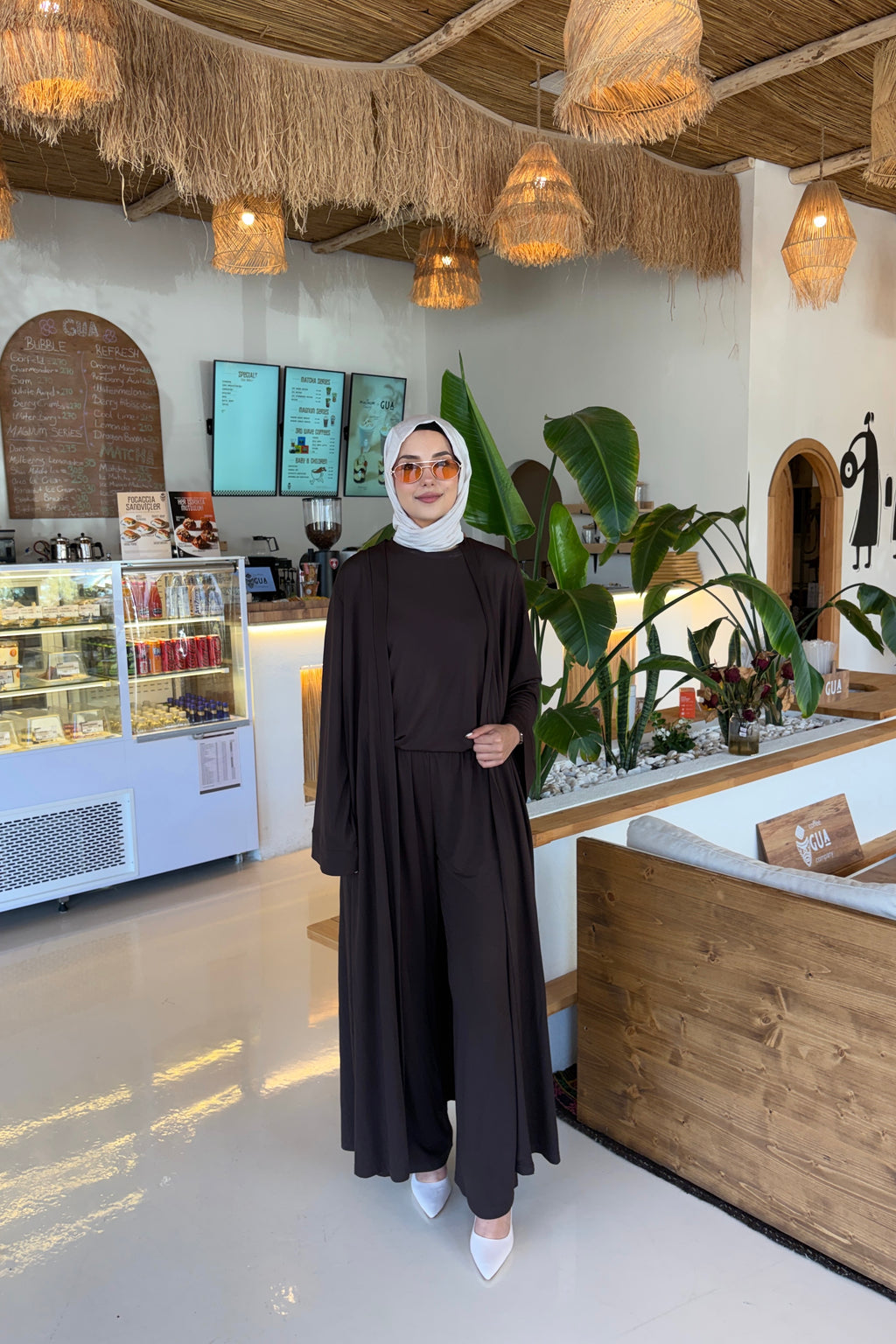 Oysho Spor Üçlü Abaya Takım