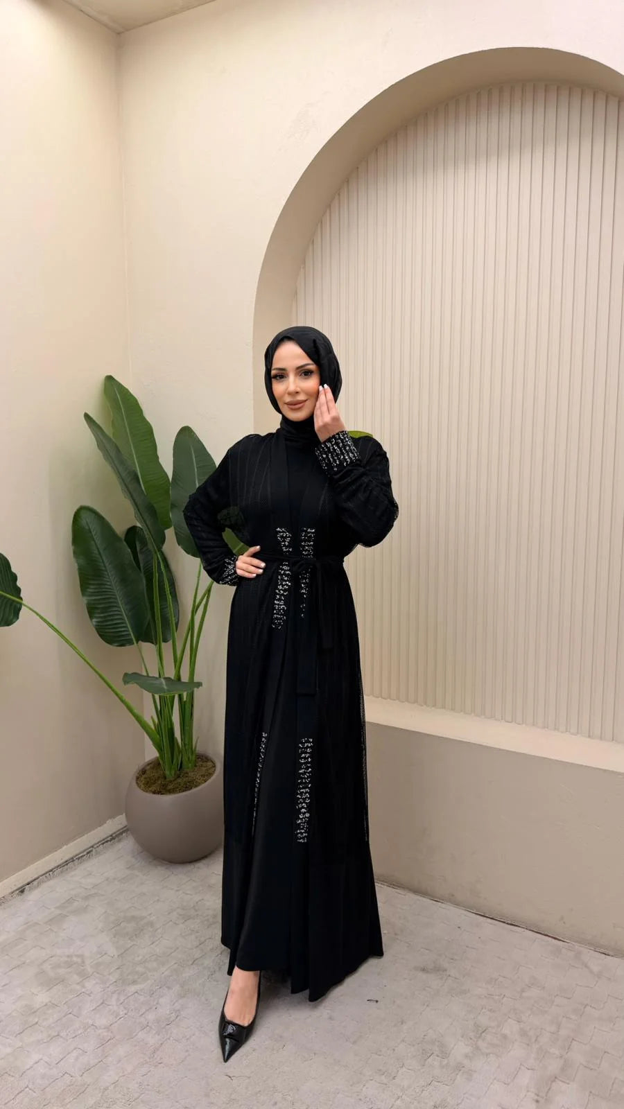 Şerit Taşlı Abaya