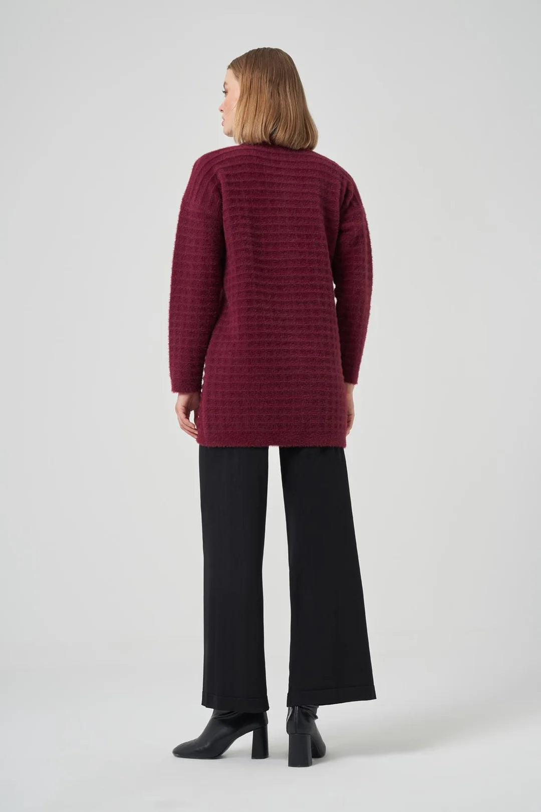 Nuss 7010 Serpme Taş İşlemeli Hırka