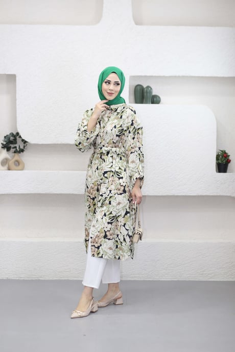 Çiçek Detaylı Tunik