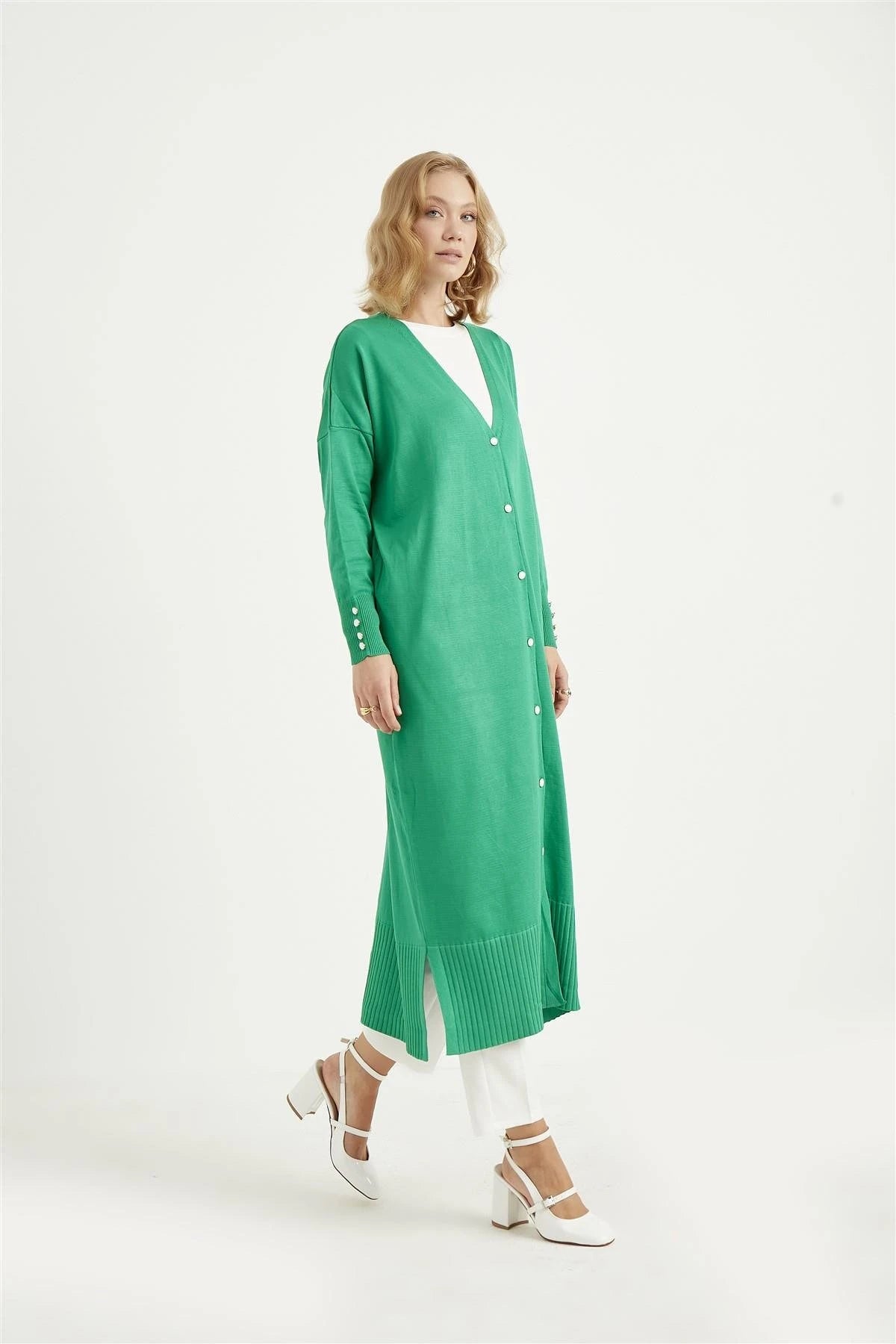 V Yaka Tam Boy Hırka