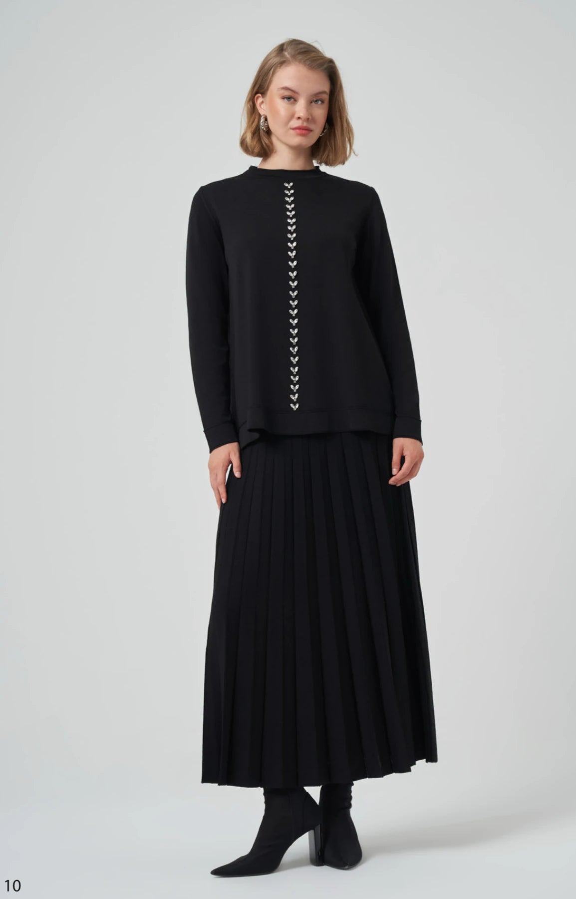 Nuss Taşlı Merserize Takım