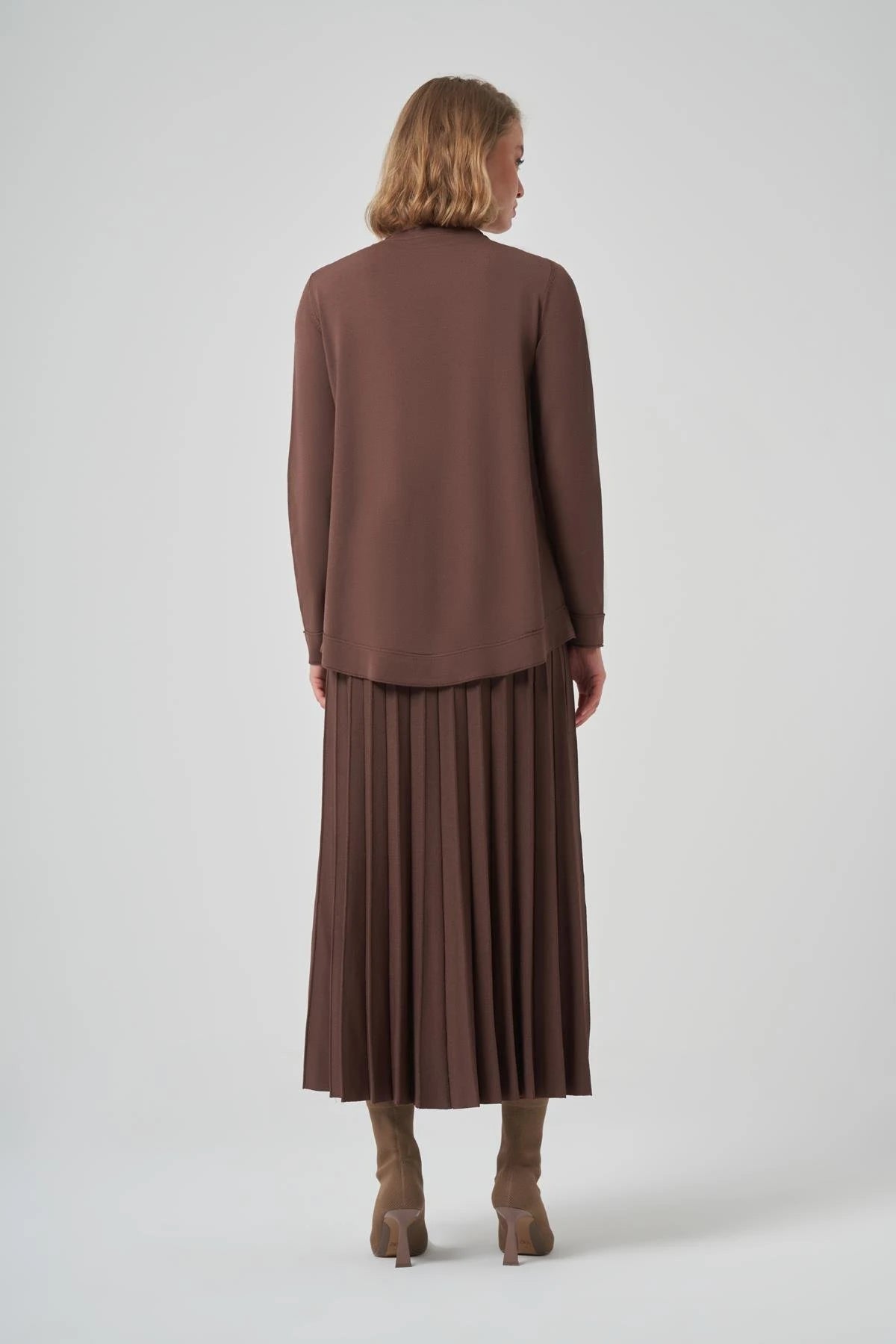 Nuss Taşlı Merserize Takım