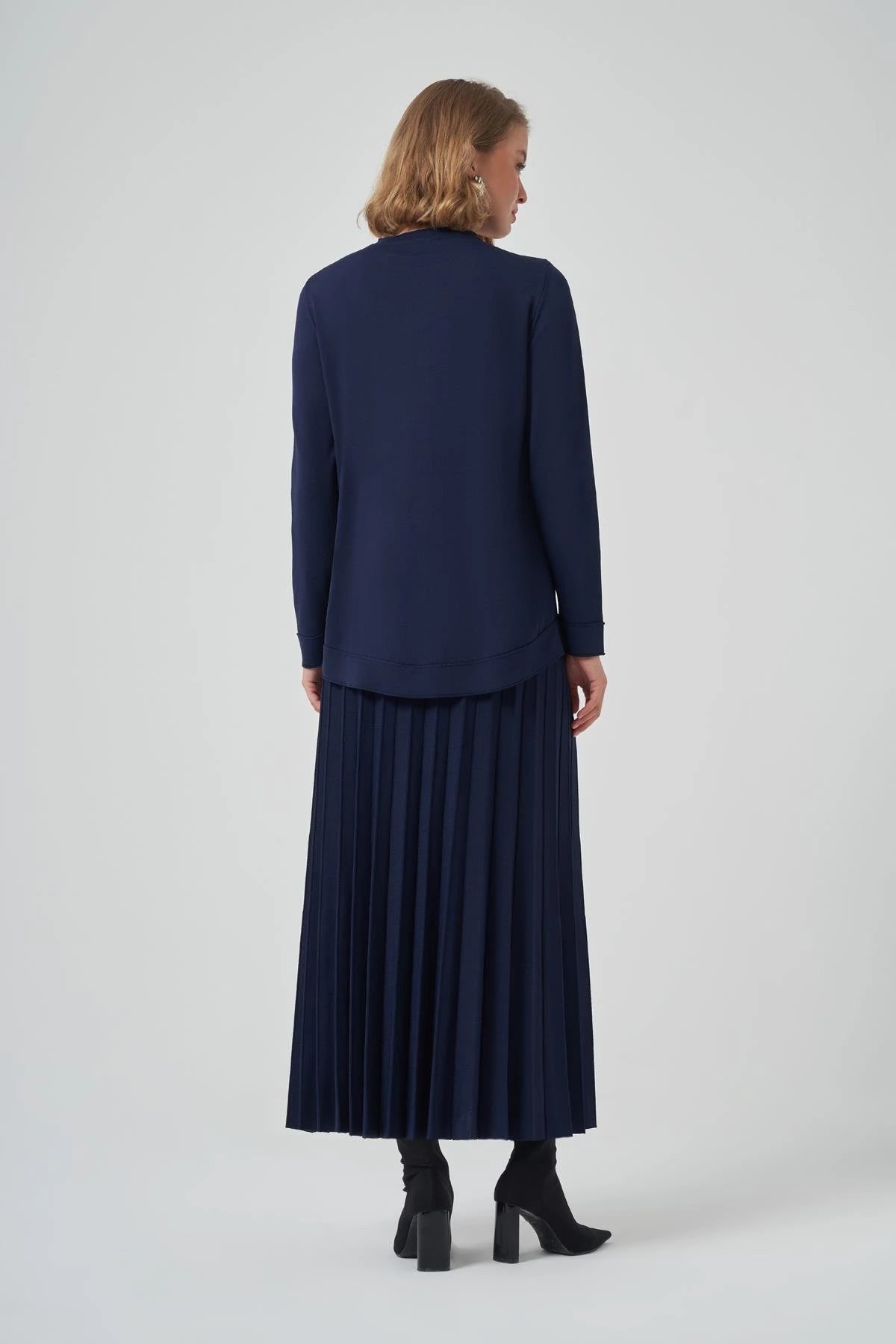 Nuss Taşlı Merserize Takım