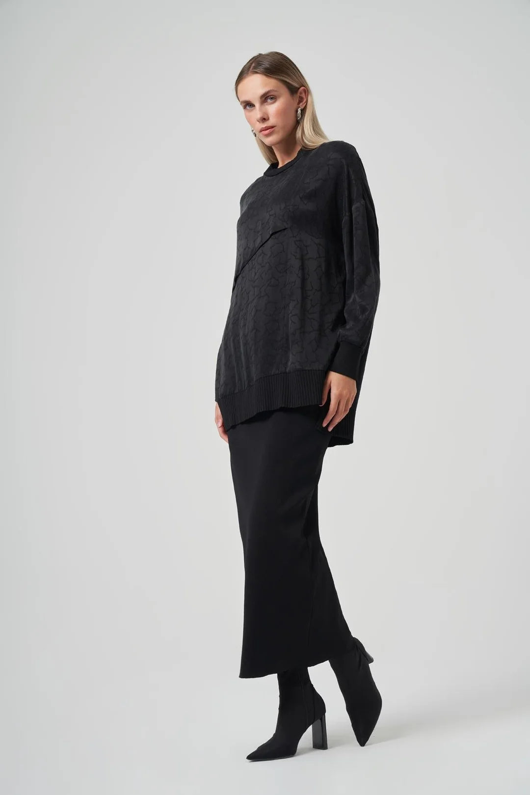 Nuss 3003 Çarpraz Biye Detay Jakarlı Tunik