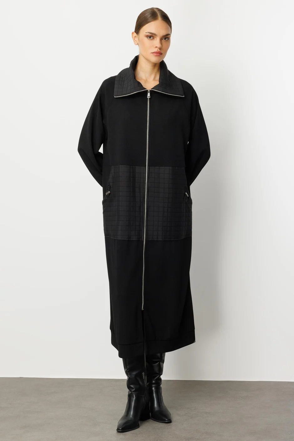 Micca Kare Jakar Kapitone ve Krep Doku Mix Astarlı Mevsimlik Spor Trench Kap