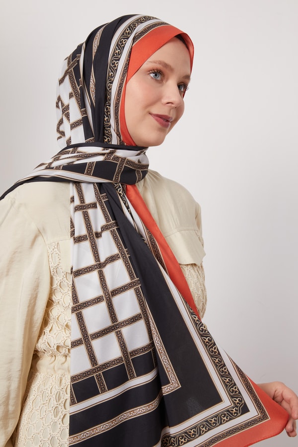 Levid'or Şeritli Varak Desen Love Şal