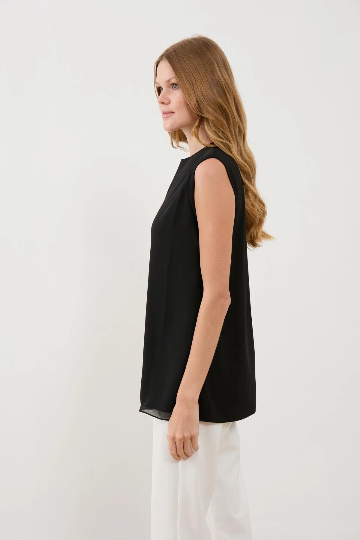 Sıfır Kol Önü Şifon Kısa İçlik